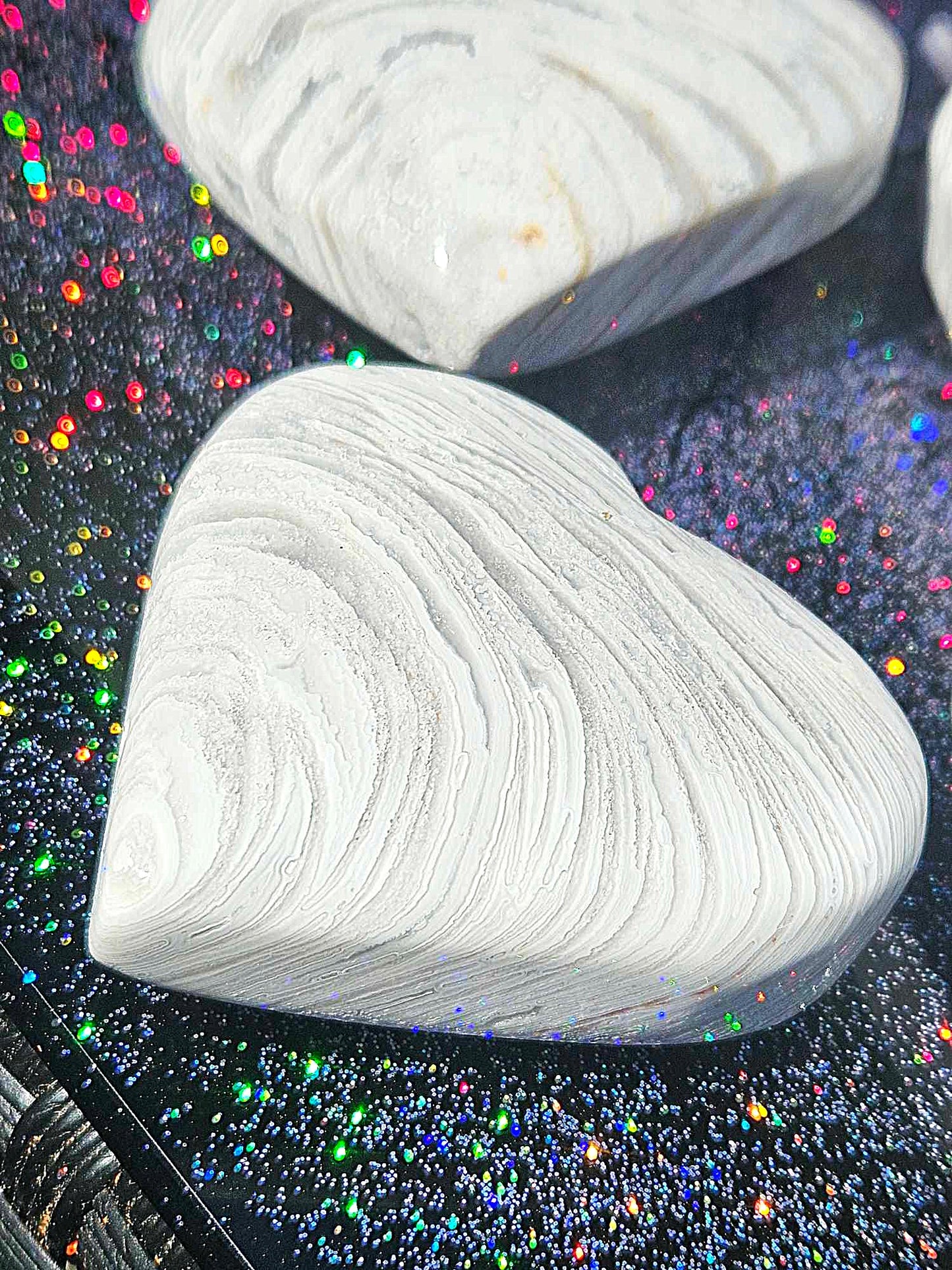 Mexican Crazy Lace Agate Hearts - Glamour
