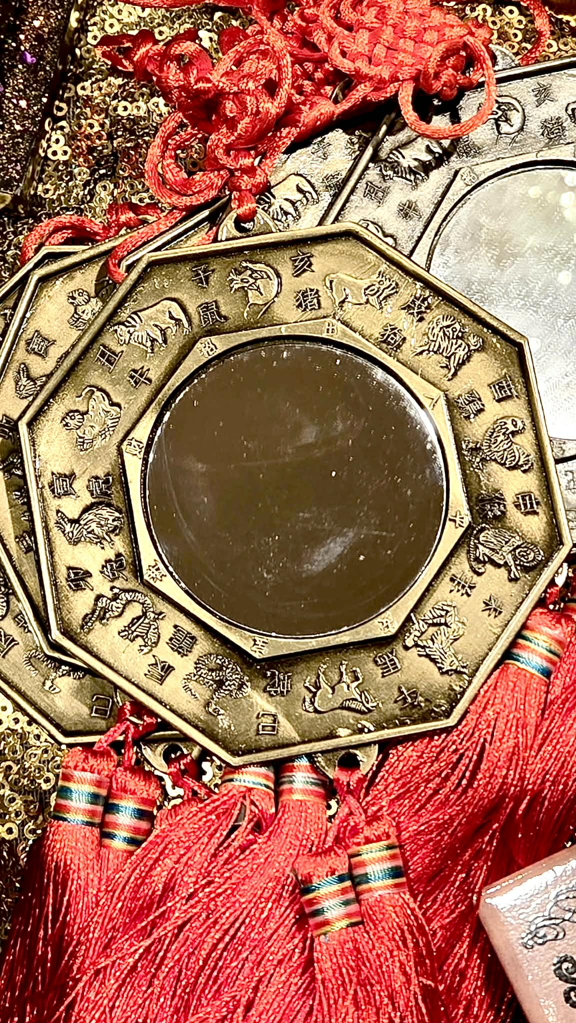 Guardian Foo Dog mirrored hangings - Genie