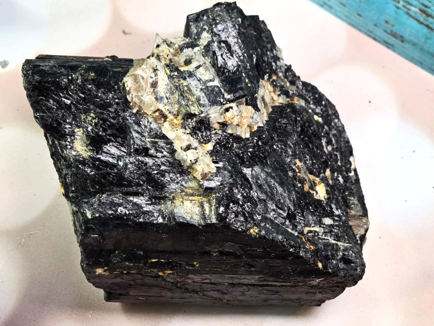 Hunka Hunka Black Tourmaline - Protection