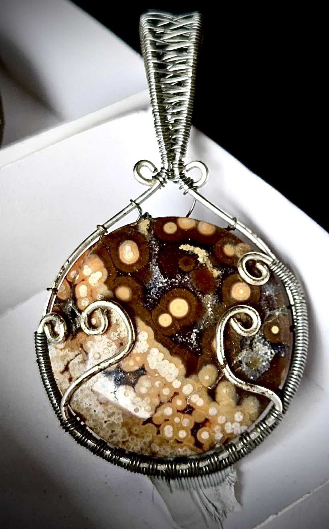 Alluring Rebellion Wire Wrapped Pendants - Power