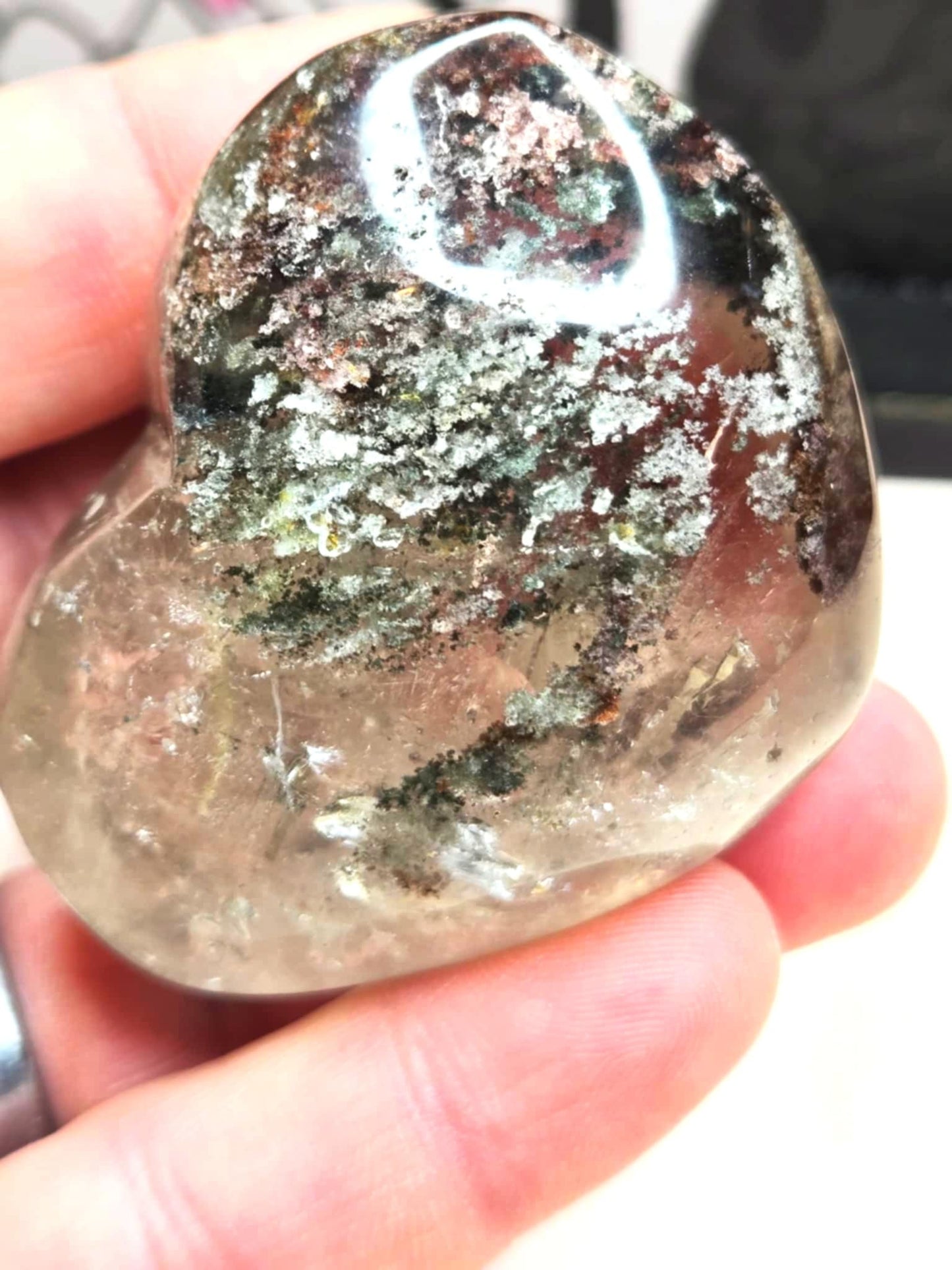 Beautiful World Garden Quartz Hearts - Glamour
