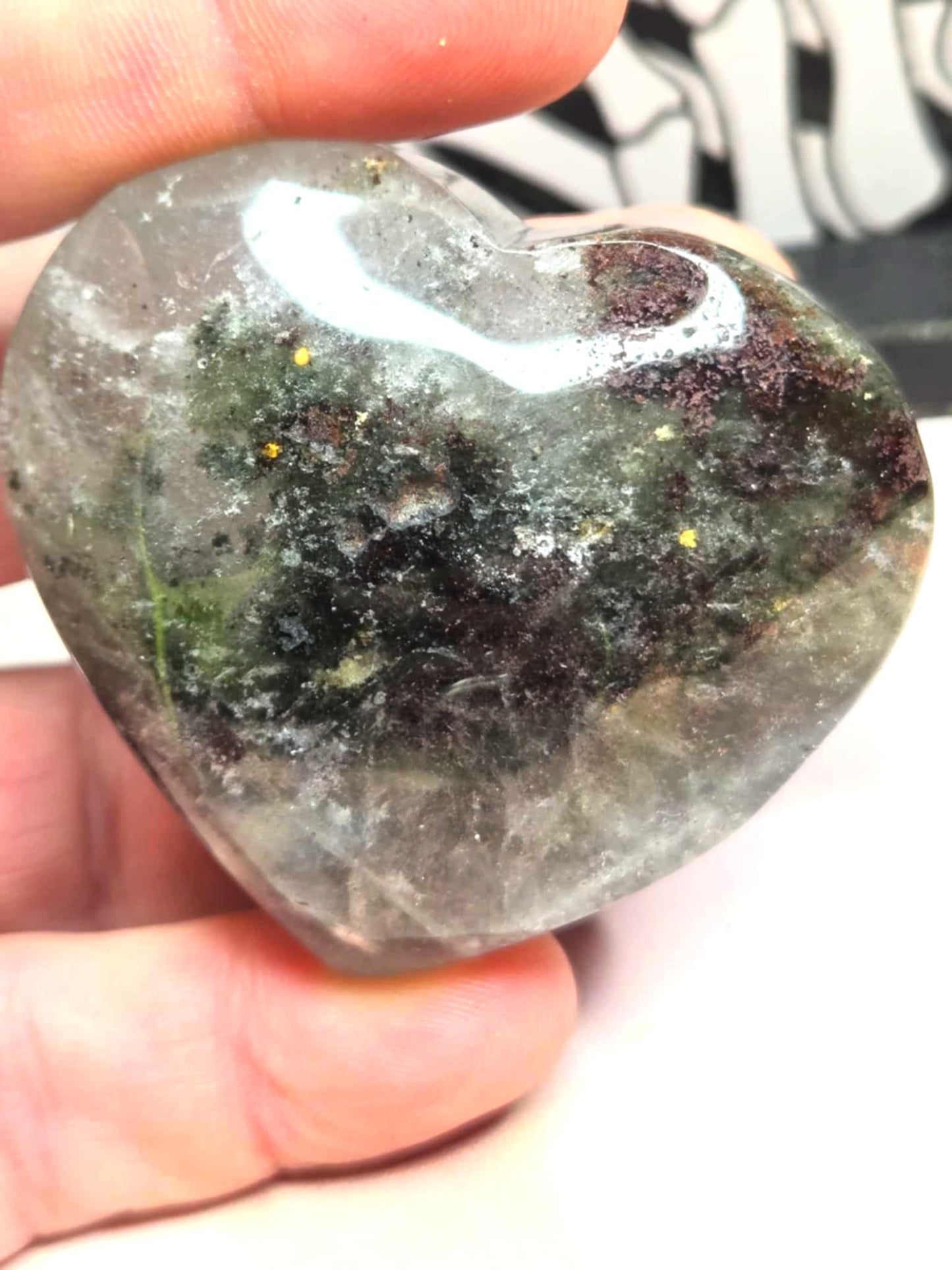 Beautiful World Garden Quartz Hearts - Glamour