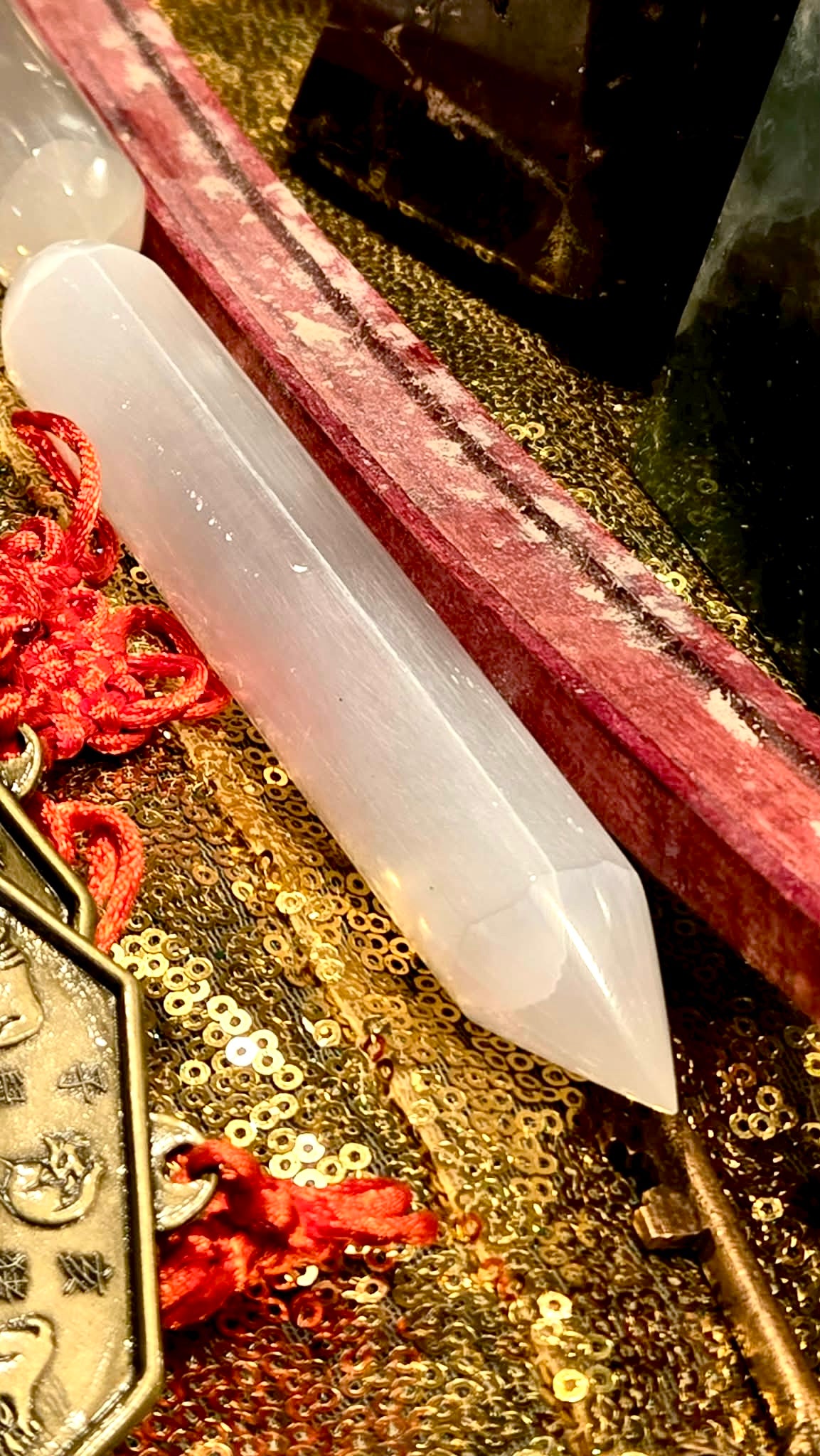 Wish Manifesting Selenite Wand Carvers - Genie