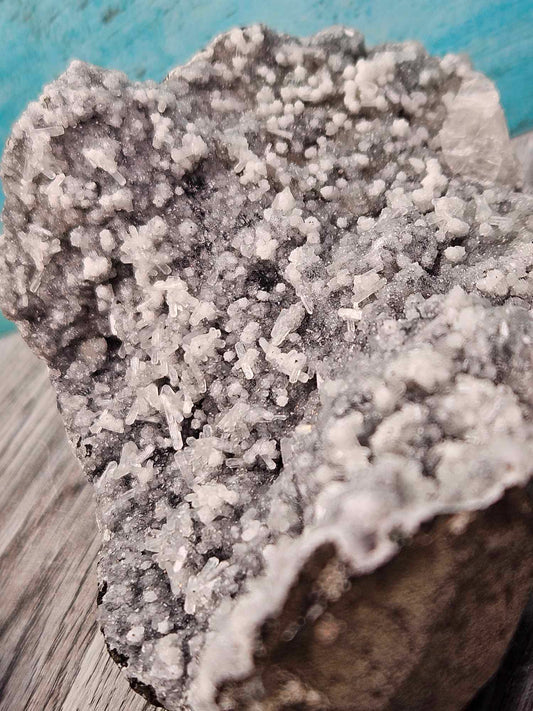 OMFG Stilbite in Hulendite Clusters