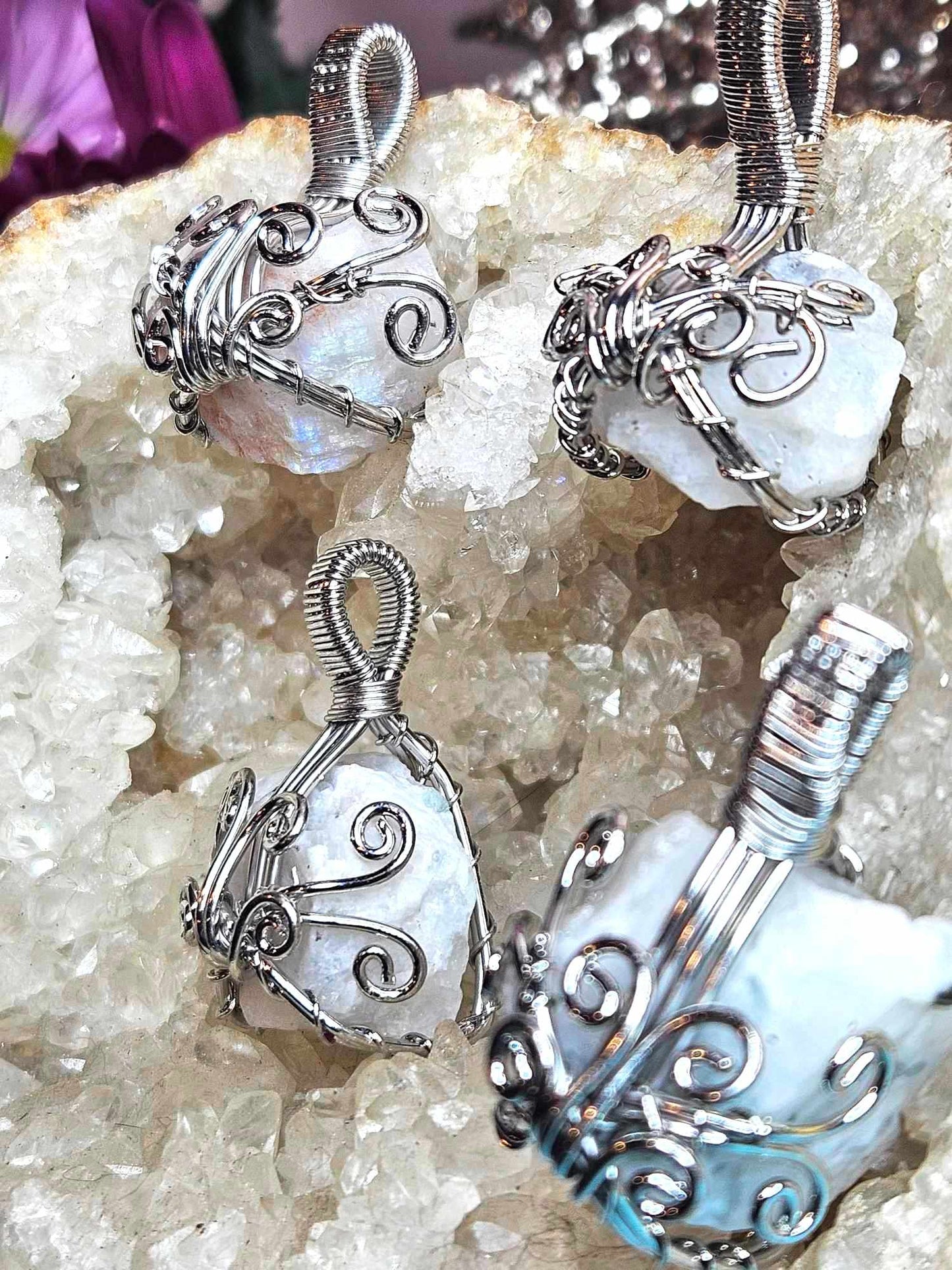 💐Good Vibes Moonstone Pendants *double spelled offering!*