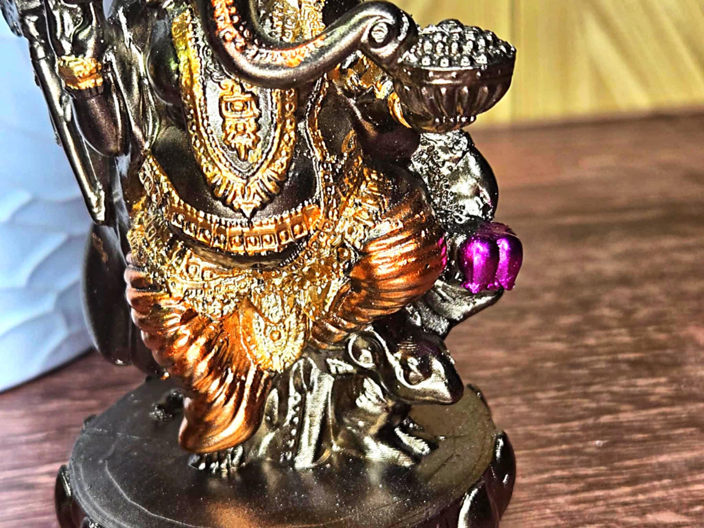 Easy Breezy Ganesha Statue