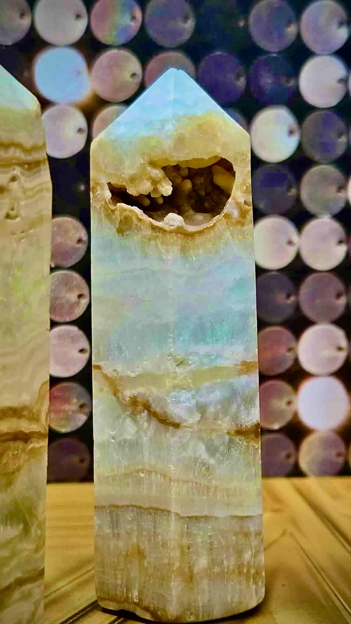 Luxe AF Caribbean Calcite Towers