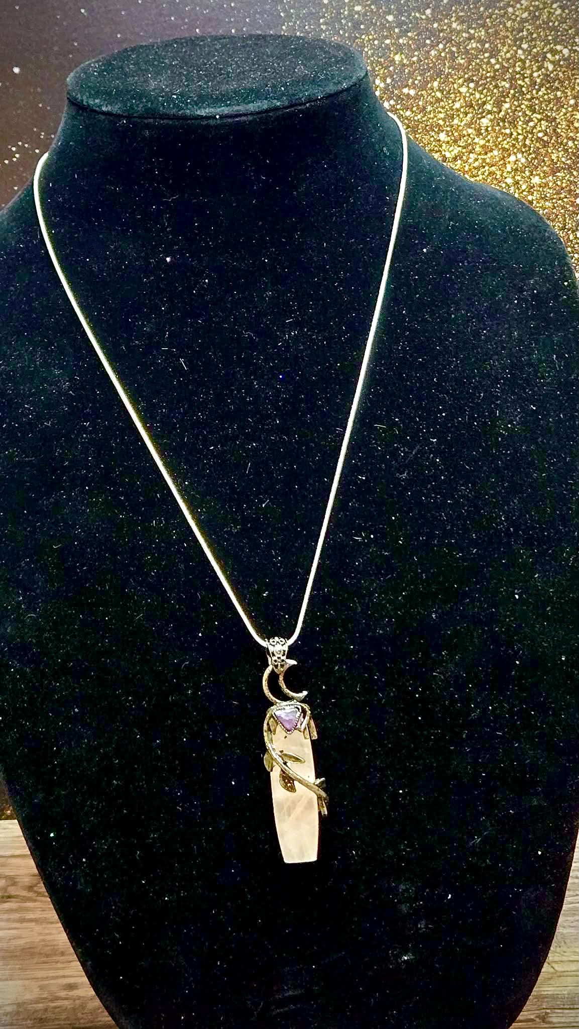 ✨Viney vines Rose Quartz Pendants