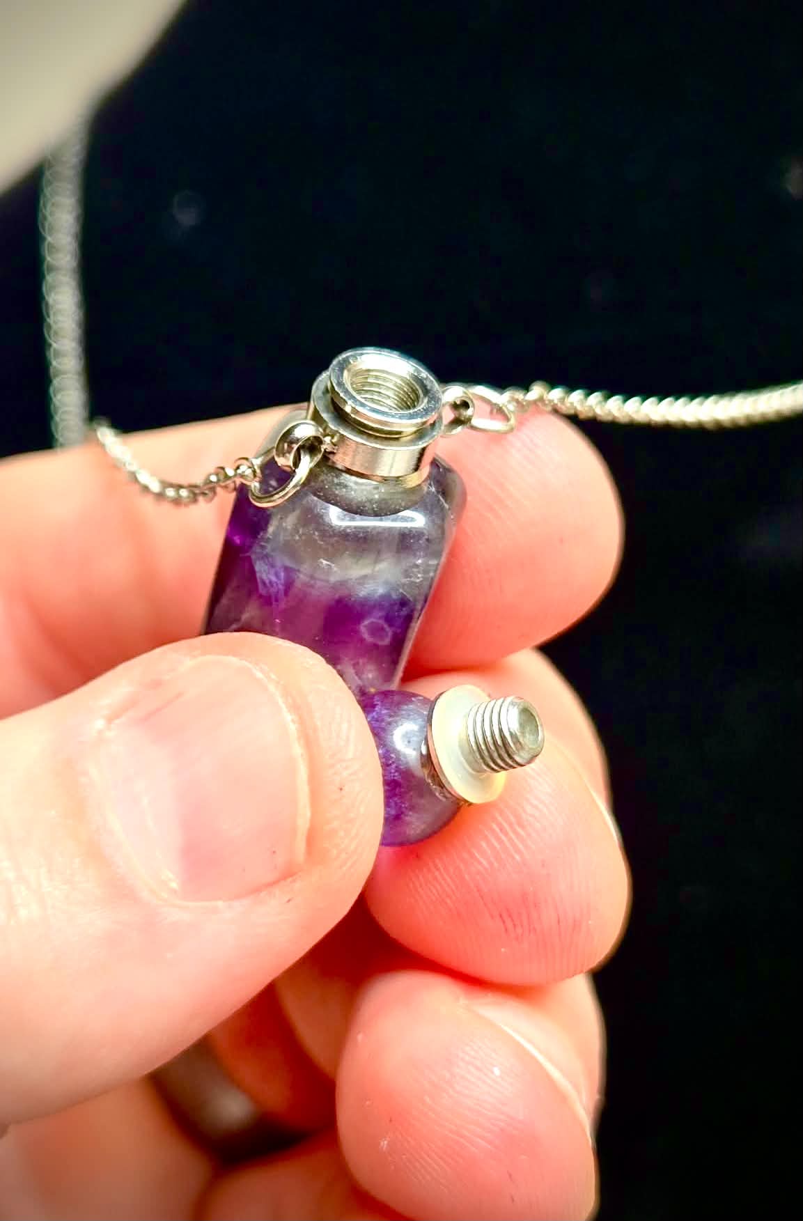 🧞‍♂️Oil Well Fluorite Pendants