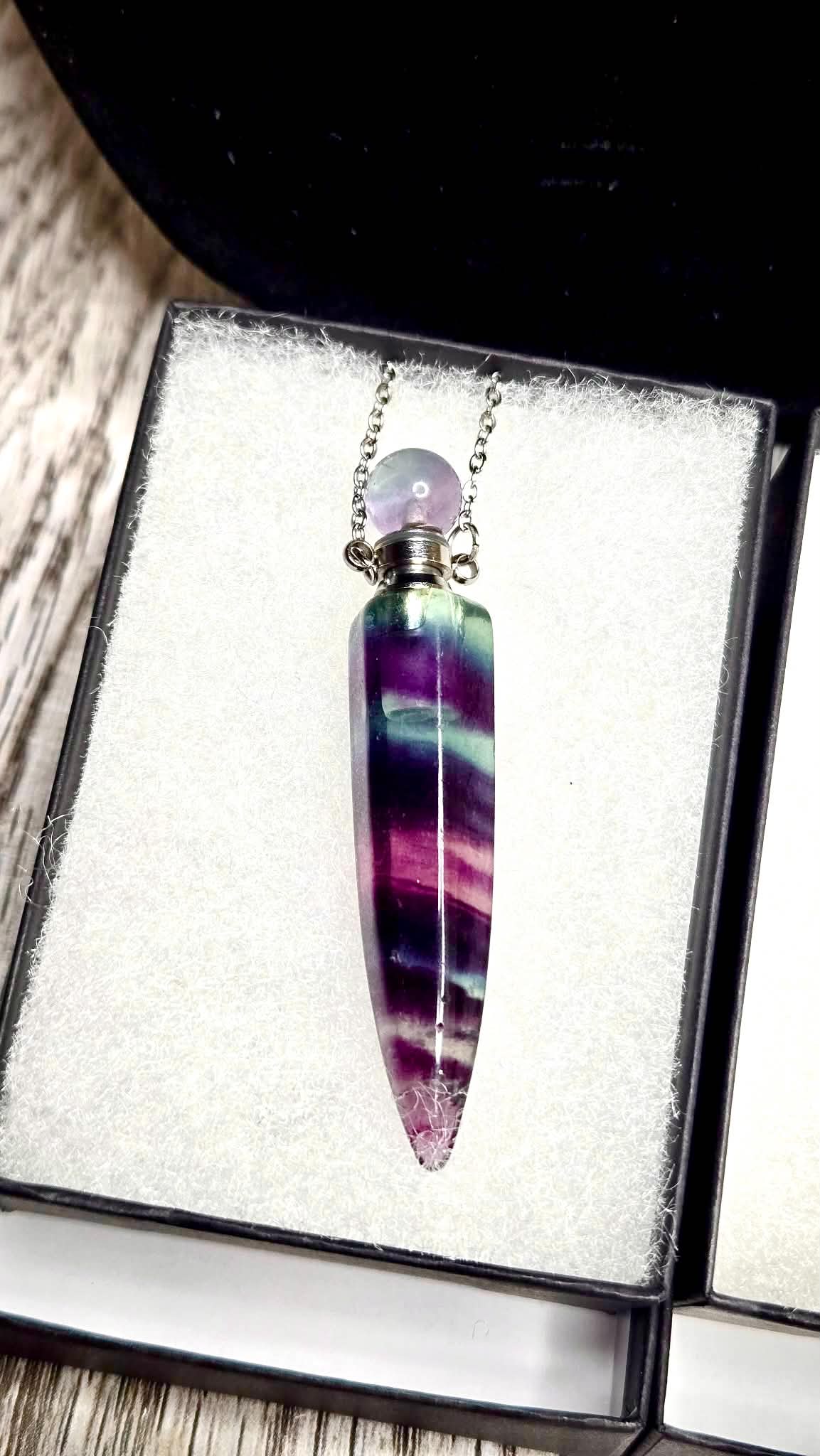 🧞‍♂️Oil Well Fluorite Pendants