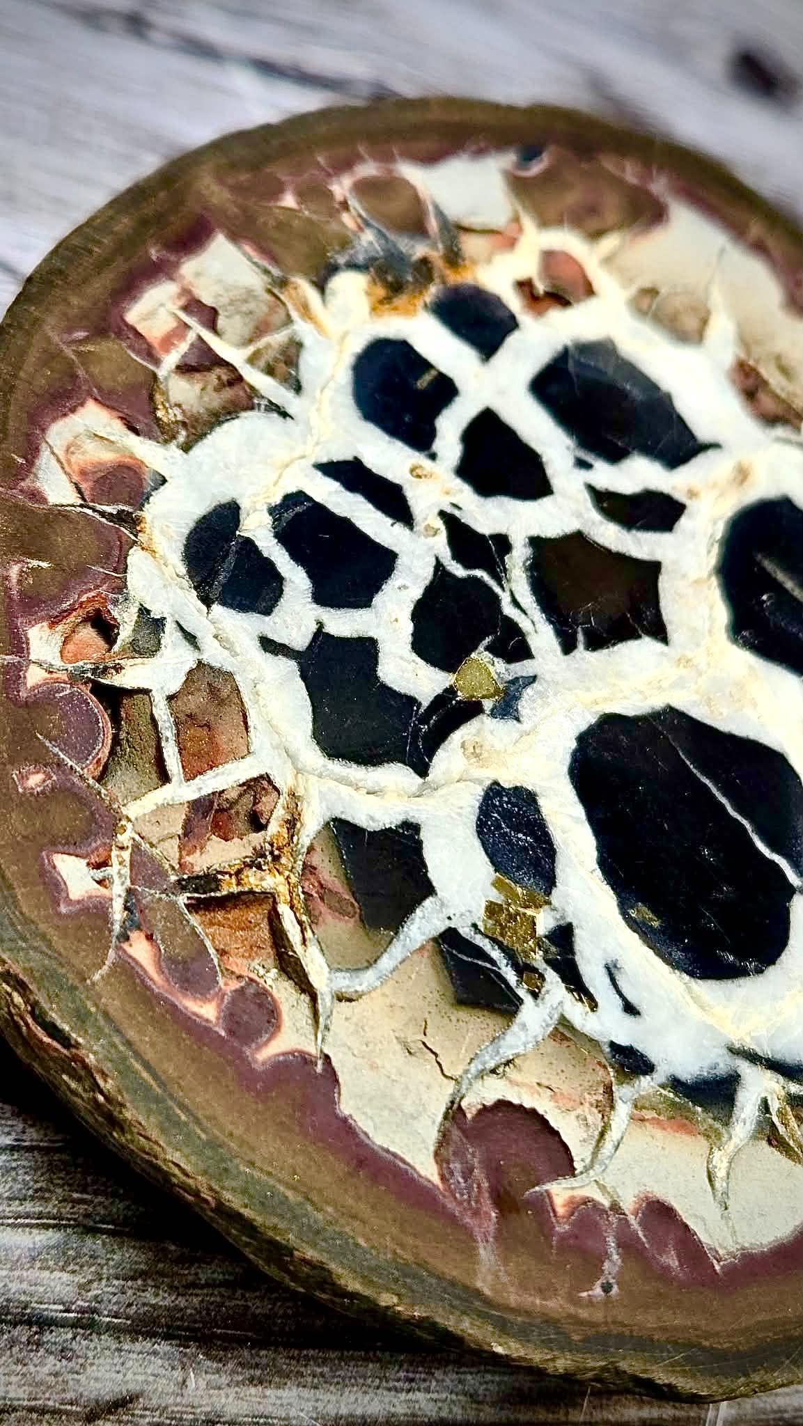 🤑Anchored Wealth Moire Stones